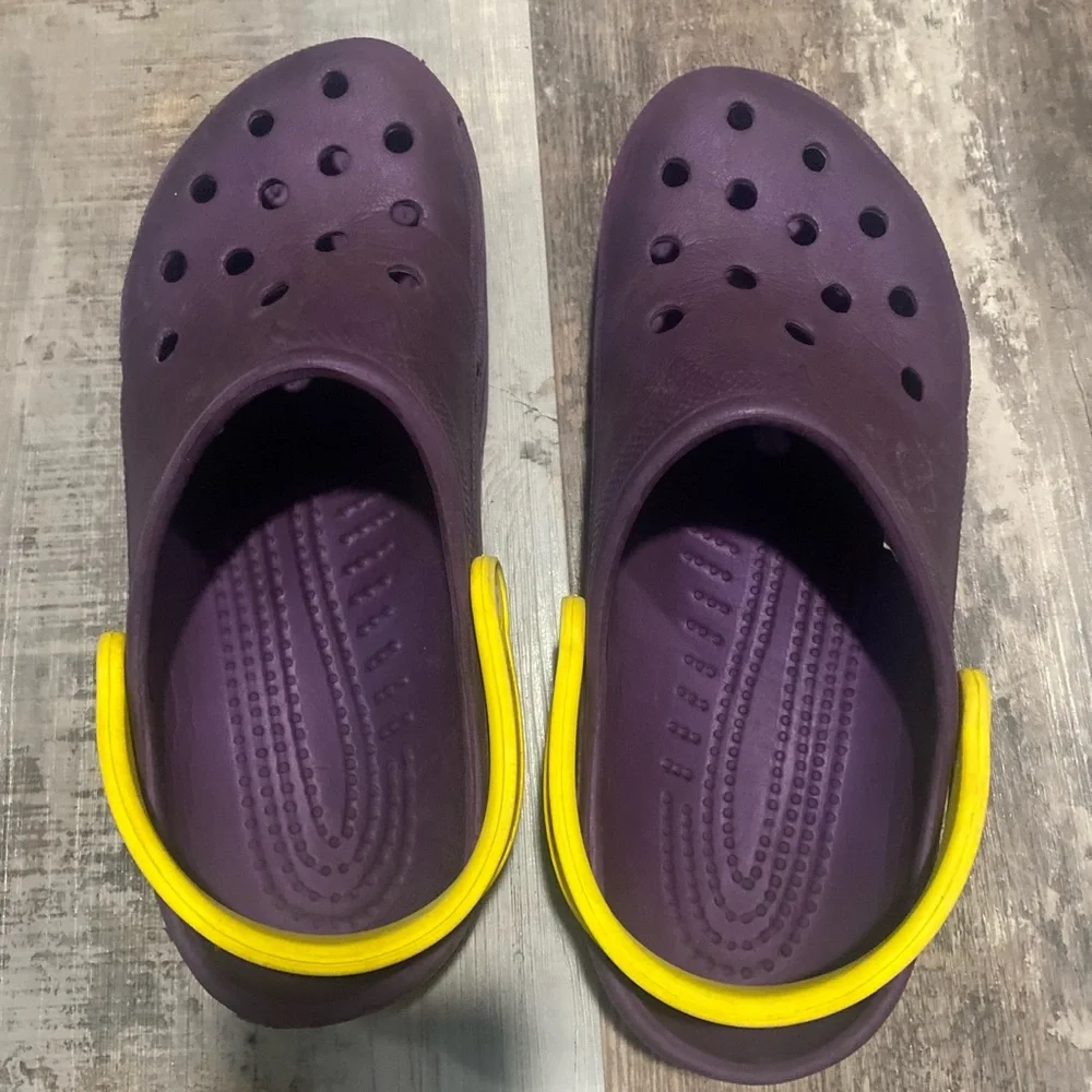 LSU crocs - Picture 6 of 8